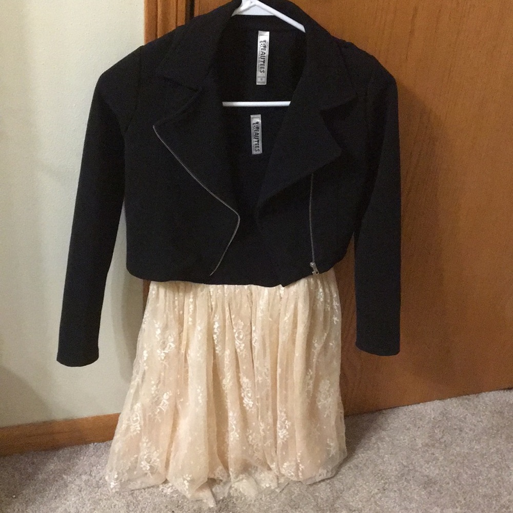 Size 12 for kids/teens 
Tags not attached